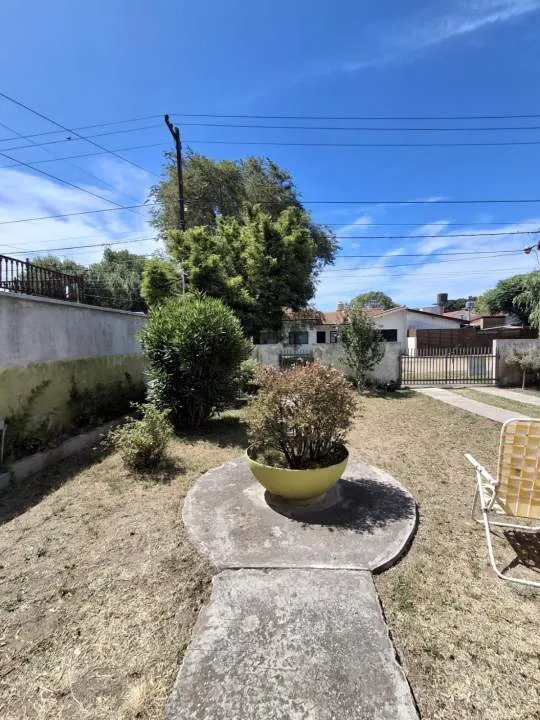 VENDE CHALET + DPTO - MUY AMPLIOS
