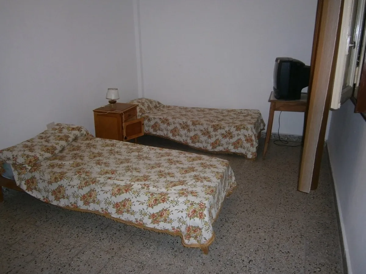 Santa Teresita. Hotel Centrico. 55 Plazas. Unico