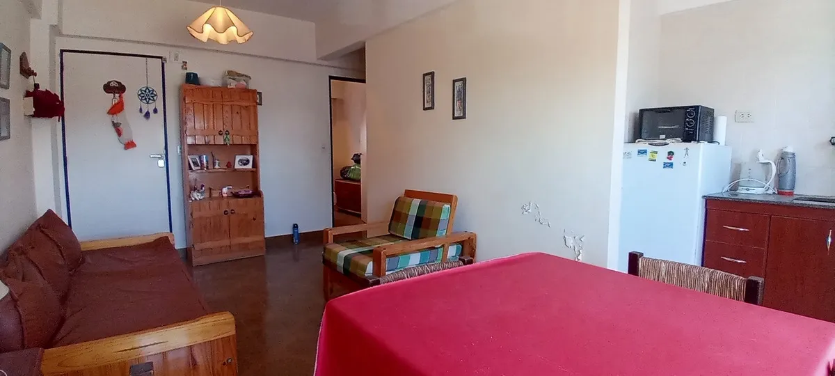 2 Ambientes Con Balcón Y Vista Al Mar!