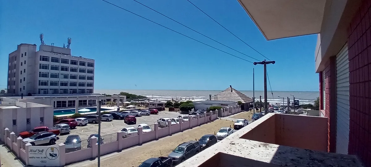 2 Ambientes Con Balcón Y Vista Al Mar!
