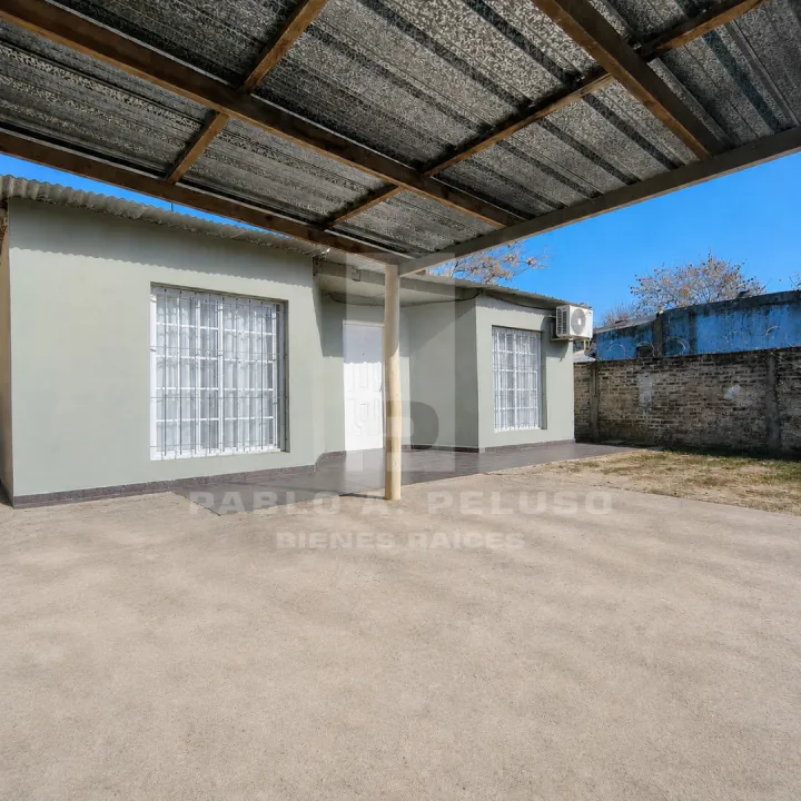 VENTA CASA 4 AMBIENTES. MERLO. ZONA OESTE. BUENOS AIRES.