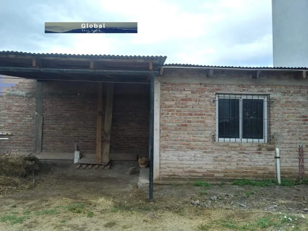 CASA EN VENTA FERNÁNDEZ ORO, RIO NEGRO PATAGONIA ARGENTINA