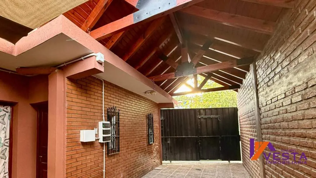 AVENIDA LUIS GUEMES-CASA-VENTA-SALTA