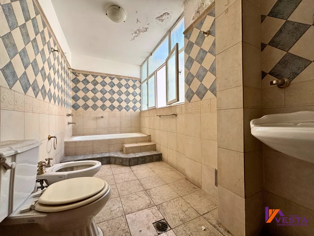 LAS HERAS-CASA-VENTA-MACROCENTRO-ZONA MONUMENTO A GUEMES-SALTA