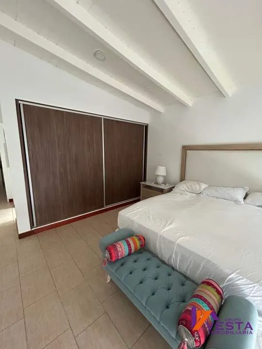 CASA EN ALQUILER CLUB DE CAMPO EL AYBAL ZONA AEROPUERTO