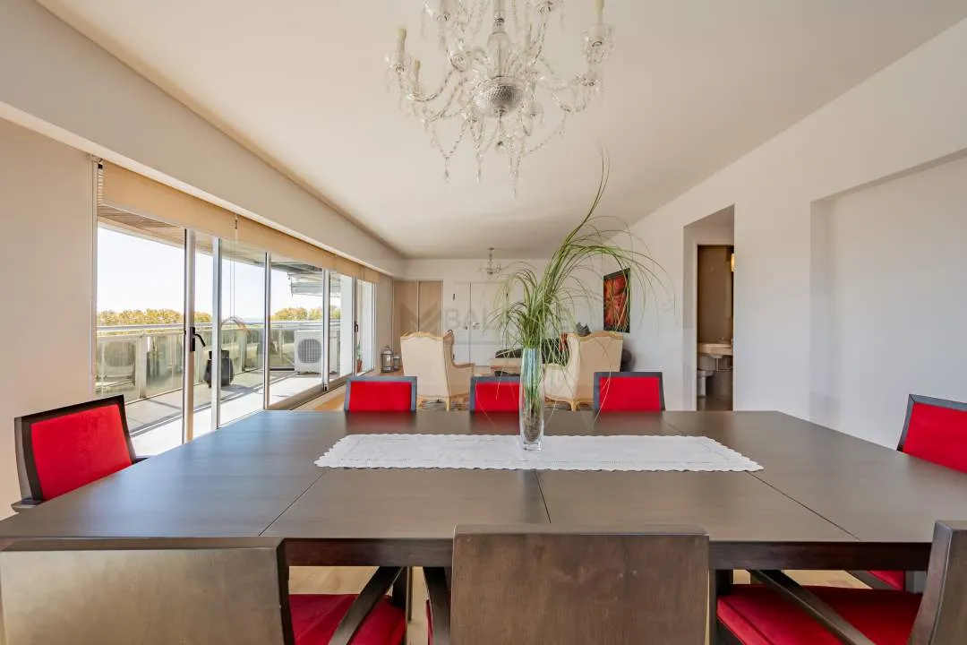 VENTA TERRAZAS DEL YACHT DEPARTAMENTO 4 AMB PUERTO MADERO ,DOS COCHERAS