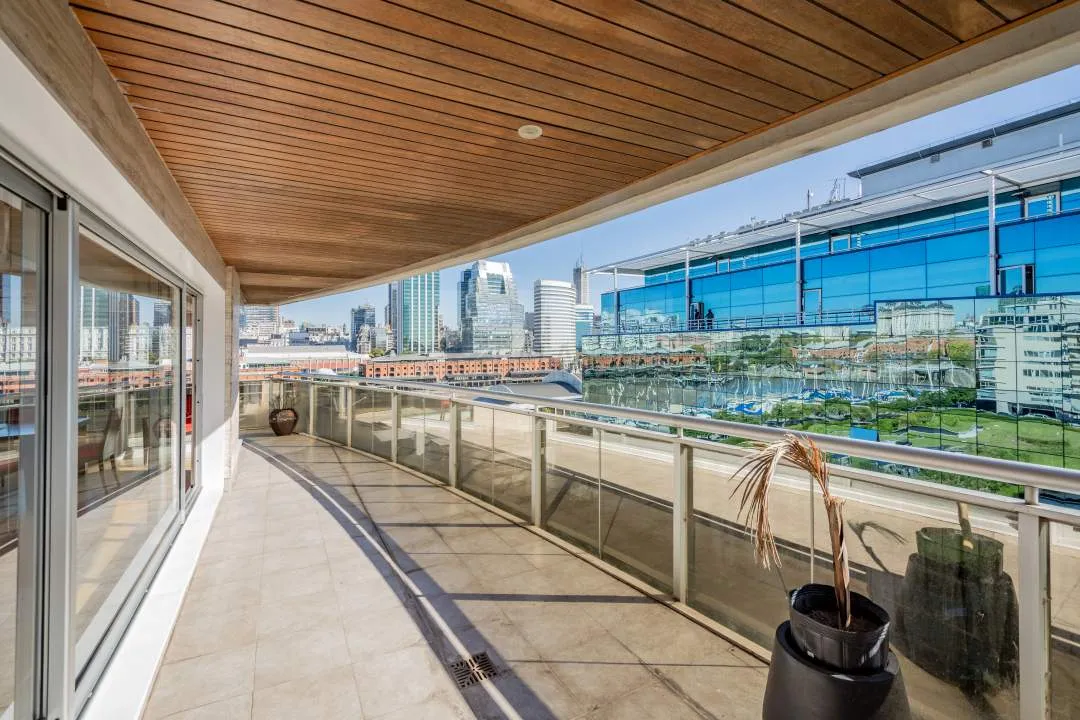 VENTA TERRAZAS DEL YACHT DEPARTAMENTO 4 AMB PUERTO MADERO ,DOS COCHERAS