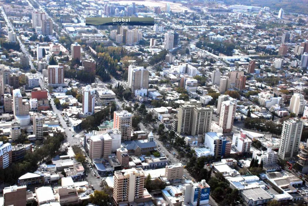 EXCELENTE LOTE APTO EDIFICIO CENTRO NEUQUÉN CAPITAL , PATAGONIA ARGENTINA