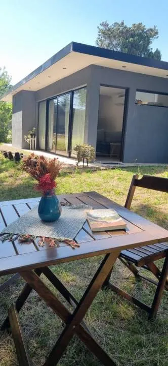 Casa soñada en Santa Teresita! En el Monte y a mts del Mar!