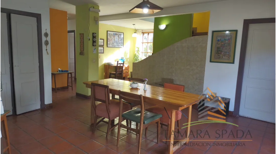 SEIS AMBIENTES SOBRE EL MONTE, CON TODAS LAS COMODIDADES