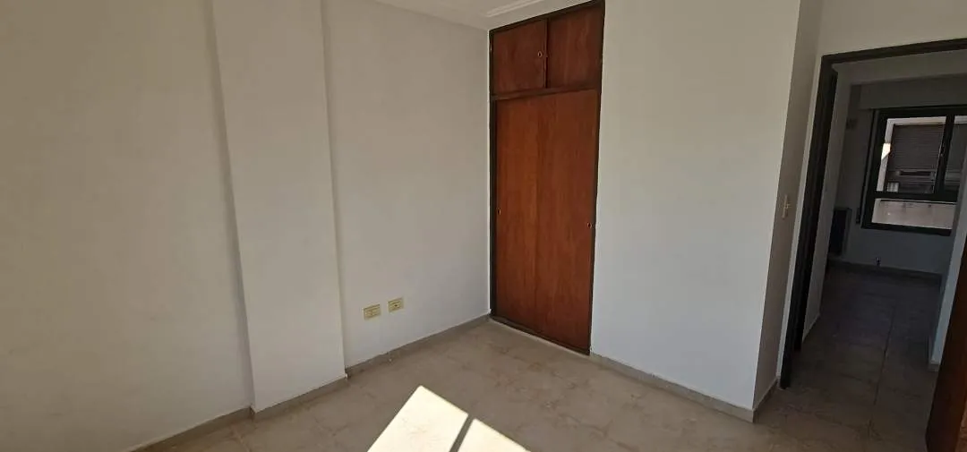 DEPARTAMENTO EN ALQUILER - 1 DORMITORIO - CALLE: 9 DE JULIO 568