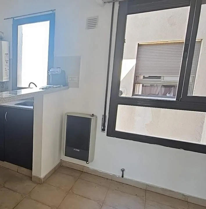 DEPARTAMENTO EN ALQUILER - 1 DORMITORIO - CALLE: 9 DE JULIO 568