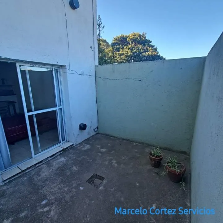 Departamento en Alquiler - Monoambiente con patio - Macrocentro