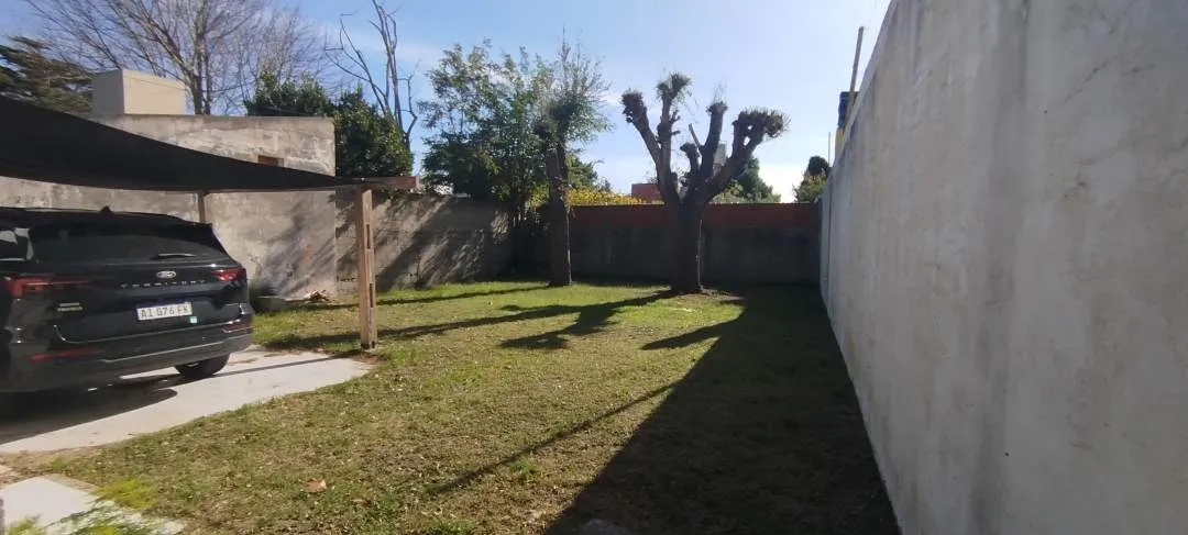 Sola en lote sobre Av 32. Oportunidad Comercial en Santa Teresita!