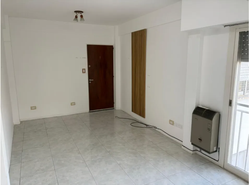 Departamento 3 ambientes con cochera-Alquiler-Ciudad Jardin