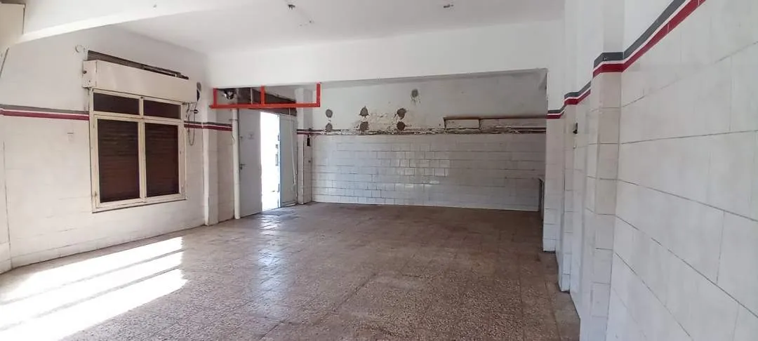 Hermoso local con vivienda y gas natural en Santa Teresita