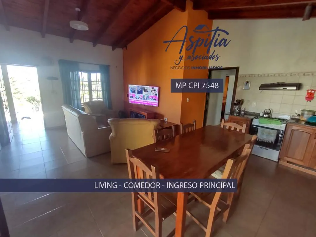 VENTA Casa 3 dormitorios con pileta en Villa Parque Siquiman, Punilla Córdoba