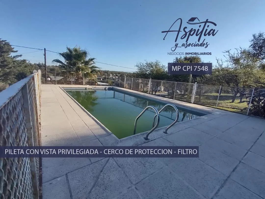 VENTA Casa 3 dormitorios con pileta en Villa Parque Siquiman, Punilla Córdoba