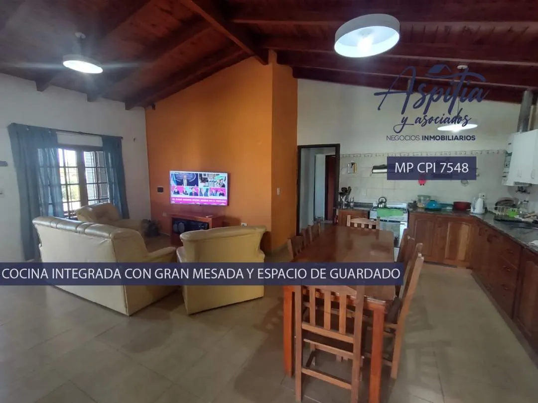 VENTA Casa 3 dormitorios con pileta en Villa Parque Siquiman, Punilla Córdoba