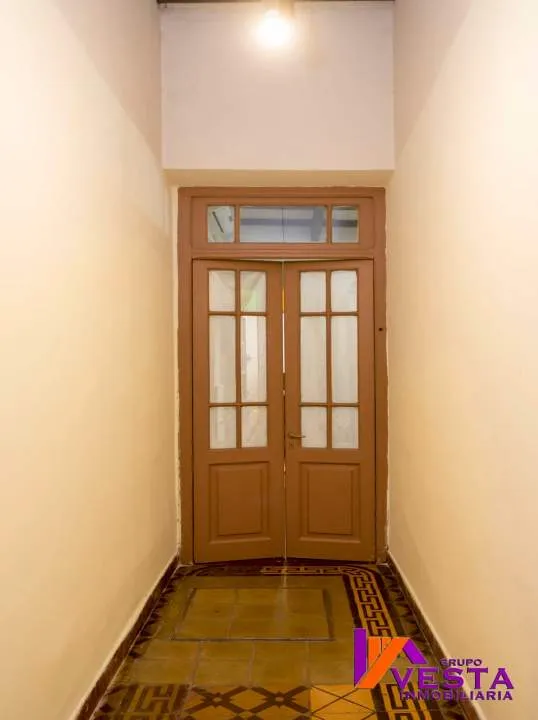 CASA EN VENTA + DOS LOCALES COMERCIALES *SAN LUIS 900* MACROCENTRO
