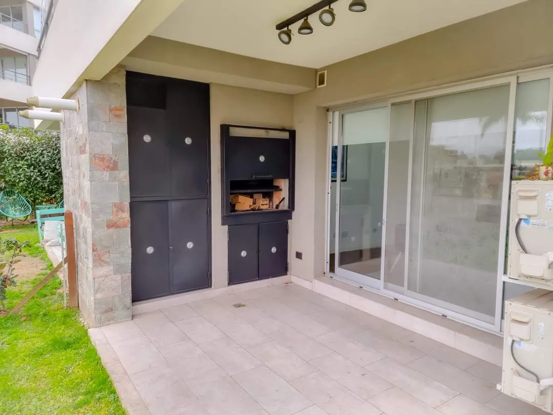 ALQUILER ANUAL, TEMPORARIO O VACACIONAL | 2 AMBIENTES CON JARDÍN Y PARRILLA | AMOBLADO | LAGOON PILAR