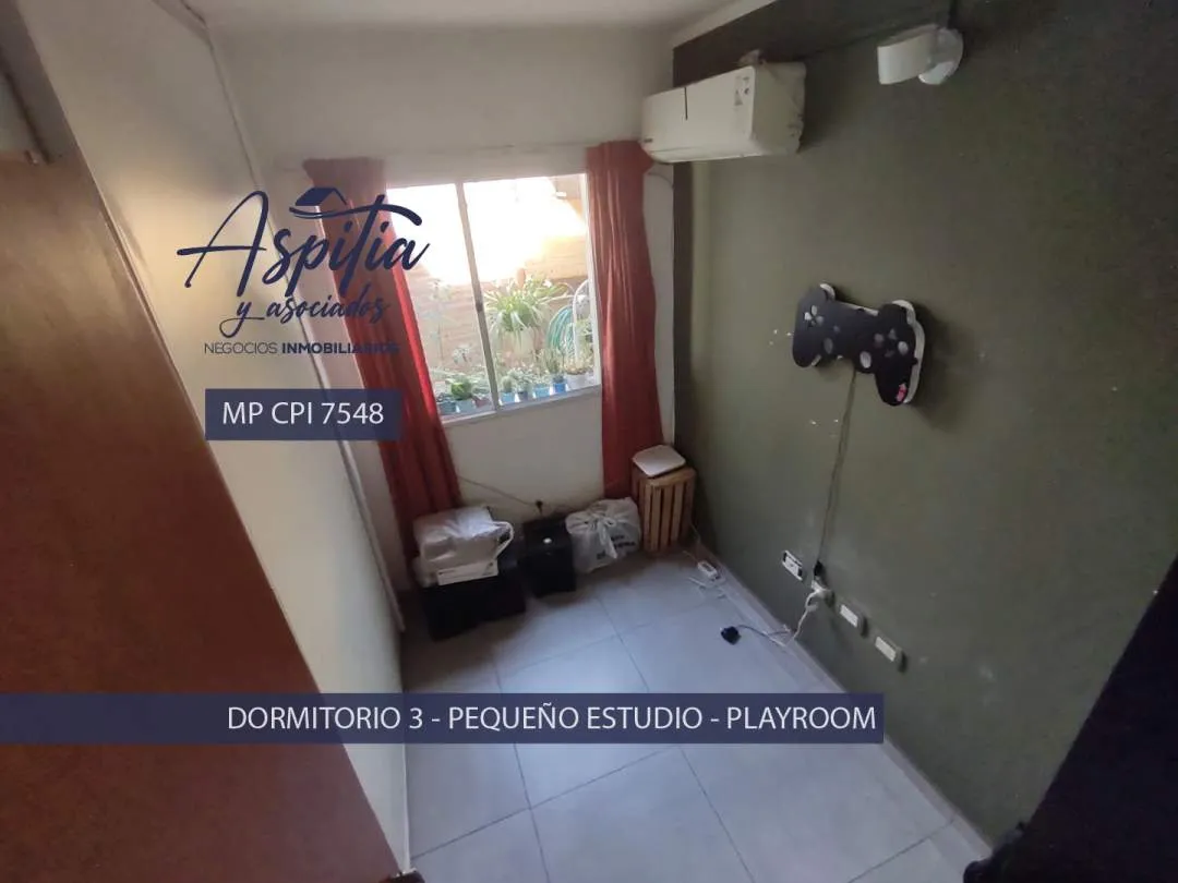 ALQUILER Casa 3 dormitorios y escritorio Pileta en Marqués de Sobremonte - MZ 9 L 15