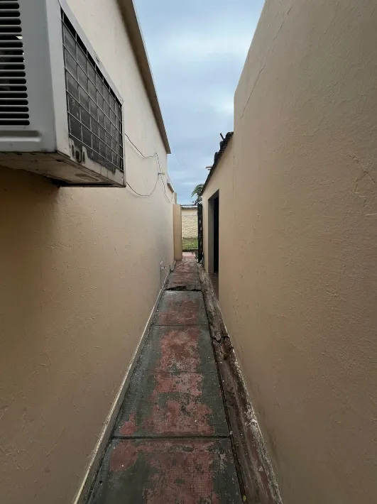Venta en Block-Local + Casa 3amb