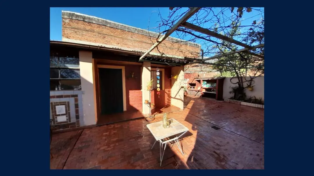 Casa en Micro-Centro de Posadas-Apto Crédito Hipotecario