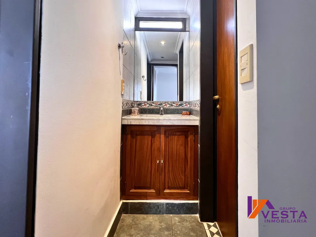 SANTIAGO DEL ESTERO AL 300-DEPARTAMENTO-VENTA-2 DORMITORIOS CON COCHERA-MICROCENTRO-SALTA CAPITAL