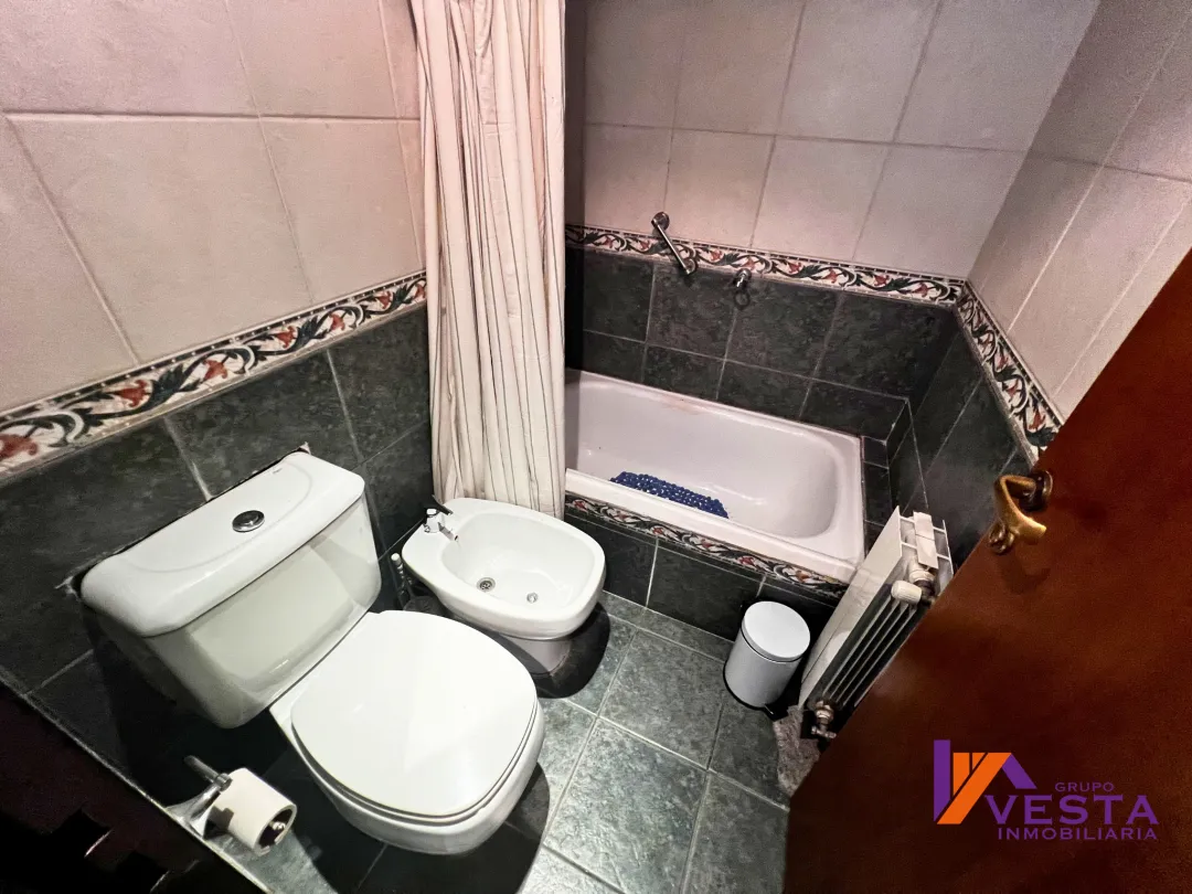 SANTIAGO DEL ESTERO AL 300-DEPARTAMENTO-VENTA-2 DORMITORIOS CON COCHERA-MICROCENTRO-SALTA CAPITAL