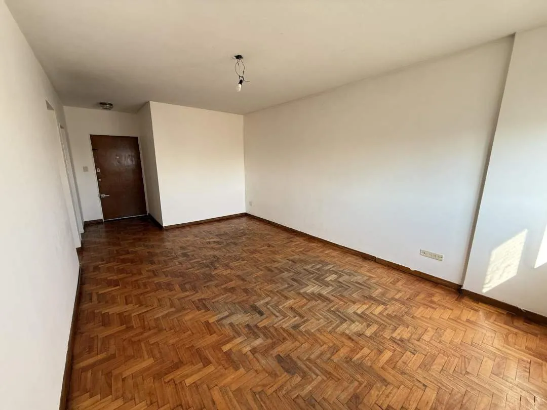 Departamento-Venta-Monte Castro