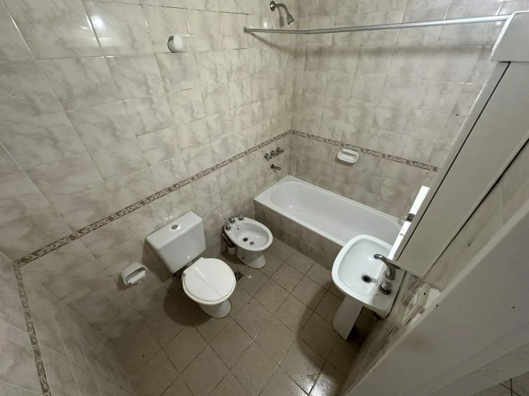 Departamento 2 ambientes en Alquiler Villa Gral. Mitre