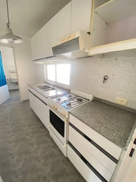 AV. DIRECTORIO 1100, CABALLITO 3 ambientes c/balcón aterrazado y cochera propia