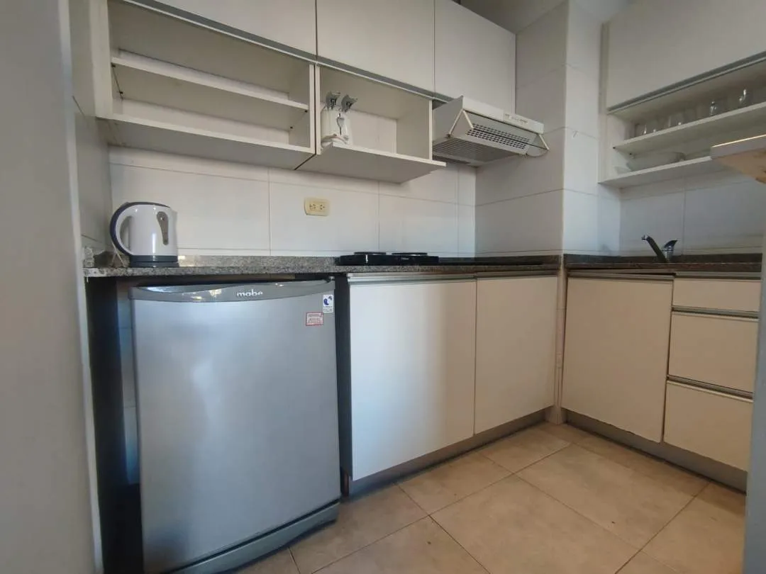 ALMAGRO. Av. CORRIENTES al 3100. Gran Ambiente en Edificio con Full Amenities