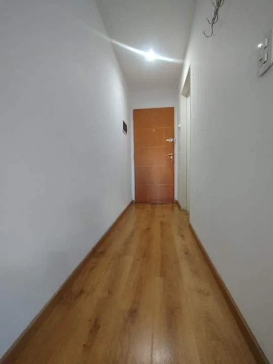 ALMAGRO. Av. CORRIENTES al 3100. Gran Ambiente en Edificio con Full Amenities