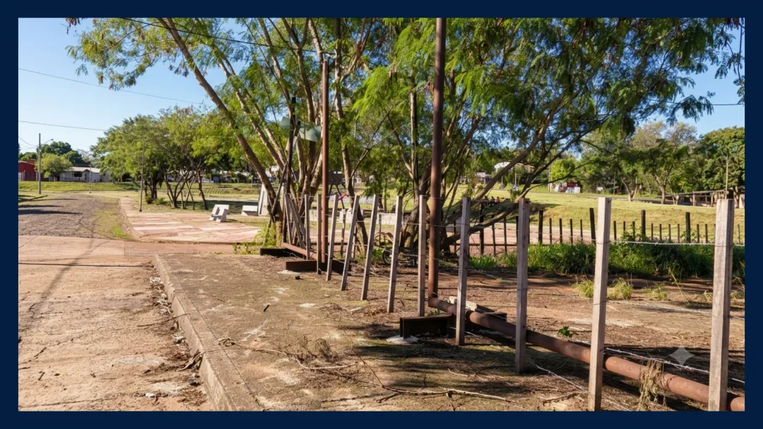 LOTE DE 1265 m2 en ESQUINA A METROS DE LA AV. MONSEÑOR DE ANDREA