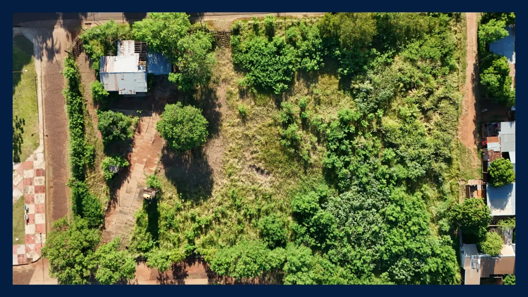 LOTE DE 12m x 33m (423m2) SOBRE AV. MONSEÑOR DE ANDREA