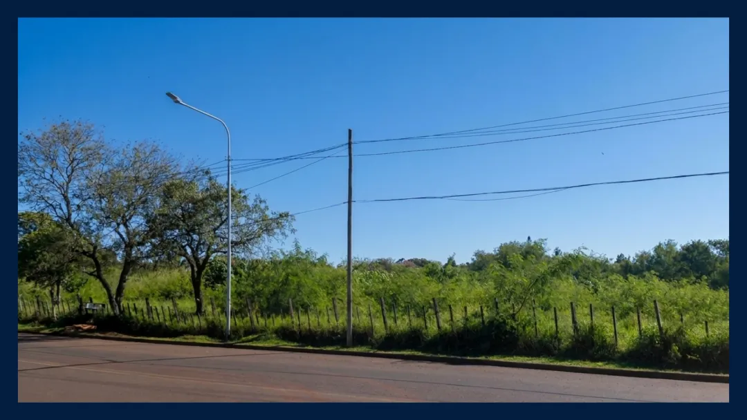 LOTE DE 12m x 33m (423m2) SOBRE AV. MONSEÑOR DE ANDREA