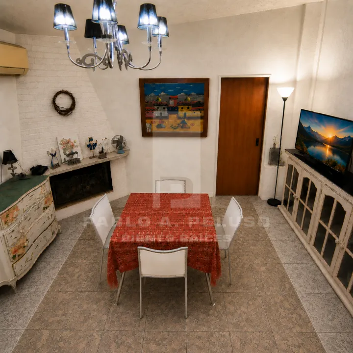 VENTA CASA 5 AMBIENTES EN MARIANO ACOSTA, AGUSTÍN FERRARI. ZONA OESTE. BUENOS AIRES.