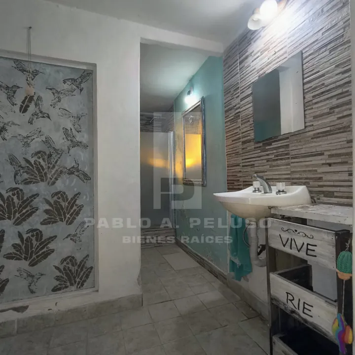 VENTA CASA 5 AMBIENTES EN MARIANO ACOSTA, AGUSTÍN FERRARI. ZONA OESTE. BUENOS AIRES.