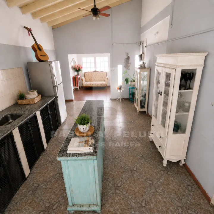 VENTA CASA 5 AMBIENTES EN MARIANO ACOSTA, AGUSTÍN FERRARI. ZONA OESTE. BUENOS AIRES.
