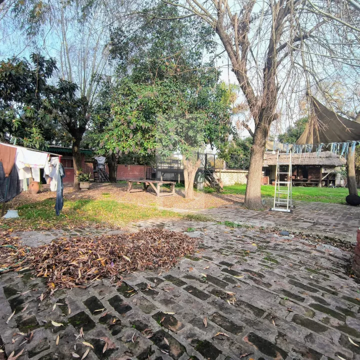 VENTA CASA 5 AMBIENTES EN MARIANO ACOSTA, AGUSTÍN FERRARI. ZONA OESTE. BUENOS AIRES.