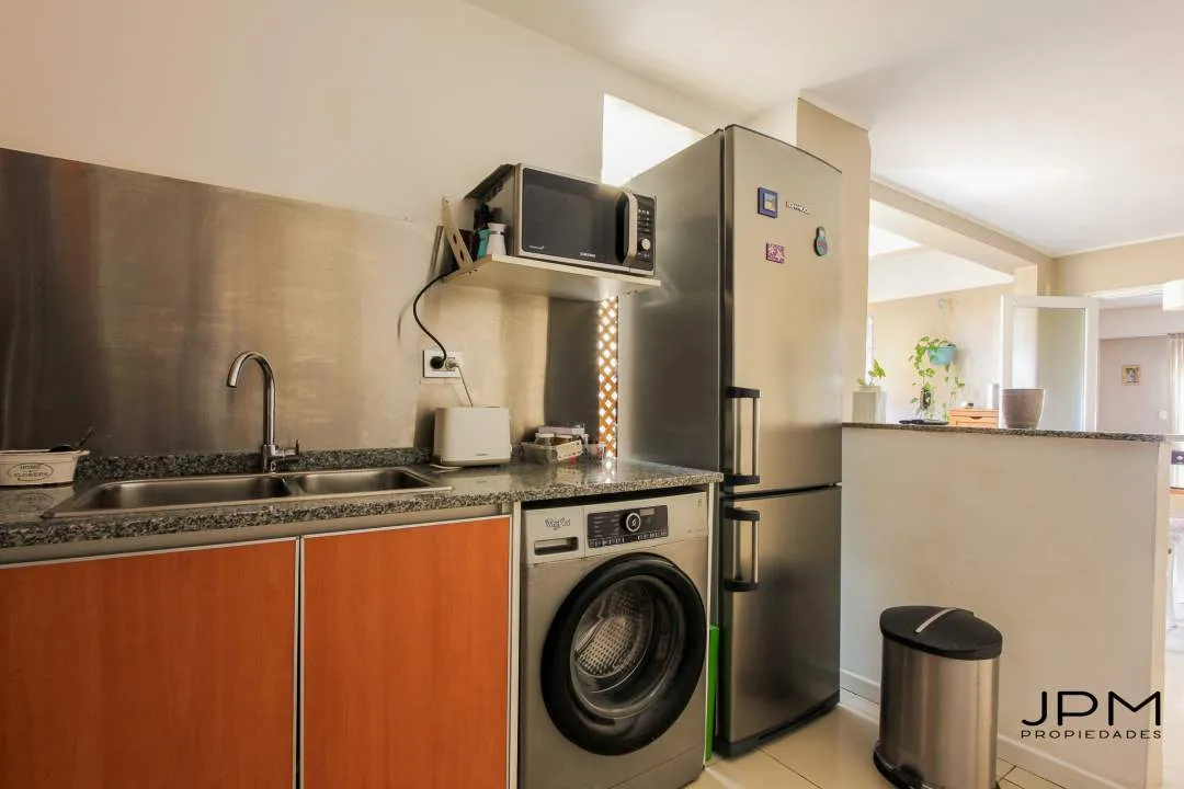 Alquiler Temporario hermoso Semipiso de 3 ambientes 98 m2