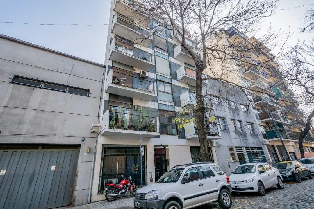 VENTA DPTO 3 AMB SAN TELMO