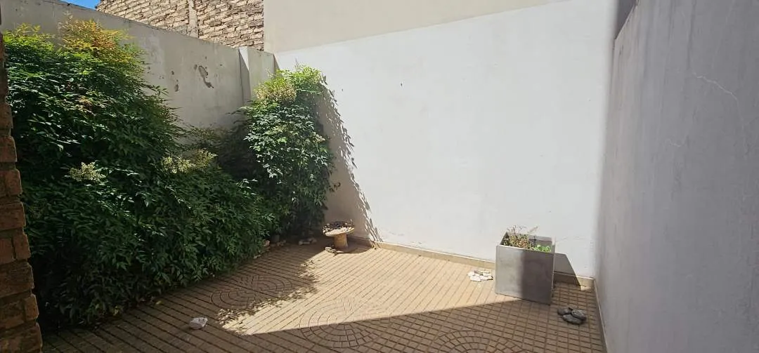 DEPARTAMENTO EN ALQUILER - 1 DORM. C/patio - CALLE: COLÓN 565