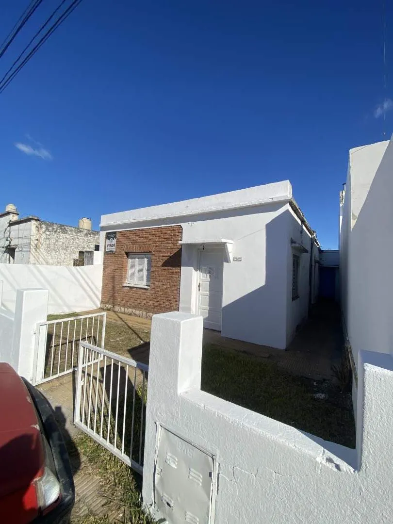 Casa en Venta, Barrio Sarmiento, LUJAN