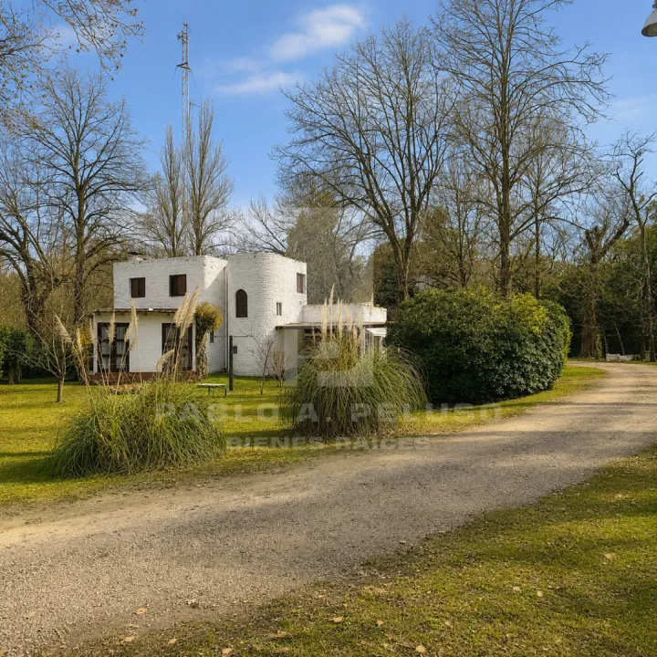 VENTA CASA 6 AMBIENTES. MERLO. ZONA OESTE. BUENOS AIRES.