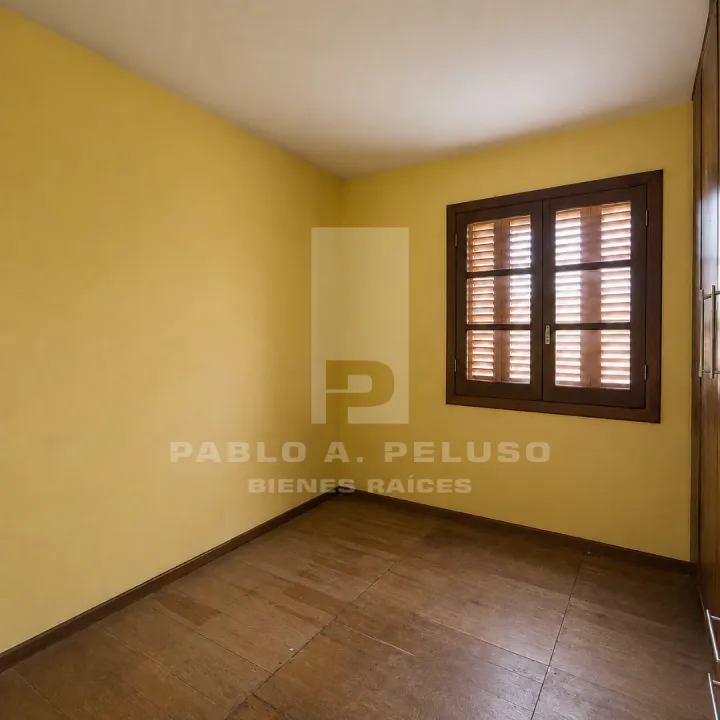 VENTA CASA 6 AMBIENTES. MERLO. ZONA OESTE. BUENOS AIRES.