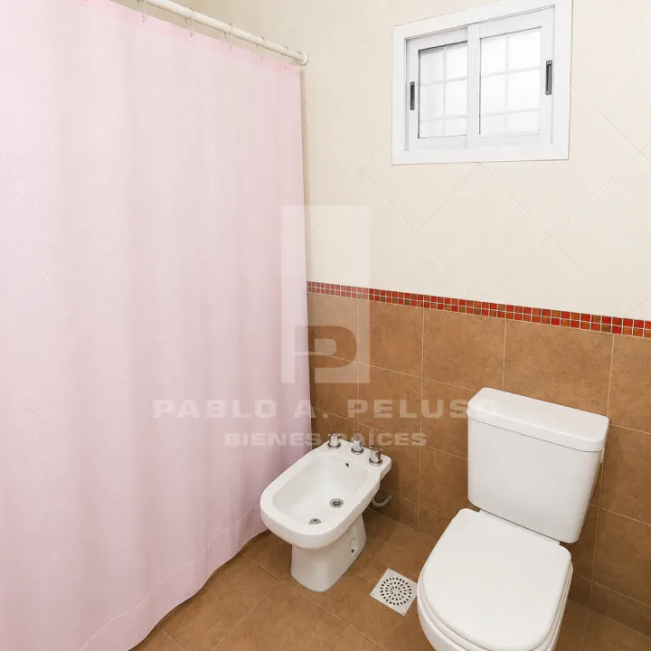 VENTA DE CASA 4 AMBIENTES. MERLO. ZONA OESTE. BUENOS AIRES
