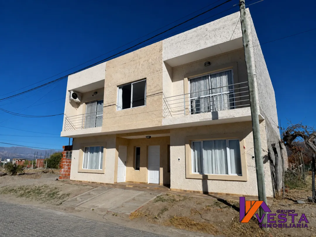 CAFAYATE- COMPLEJO DE TRES DUPLEX EN VENTA - BARRIO EL TRÁNSITO-SALTA
